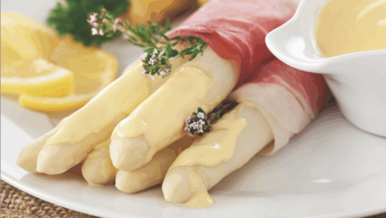 Les asperges aux trois jambons