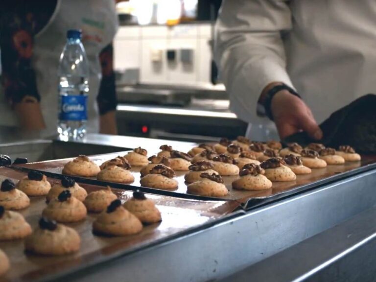 Bredele à la poudre de noix : recette par le Chef d’Alsace Matthieu Koenig (vidéo)