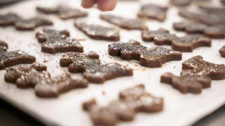 Etoiles au sésame ou au pavot : recette de la Cheffe Jodie Givert